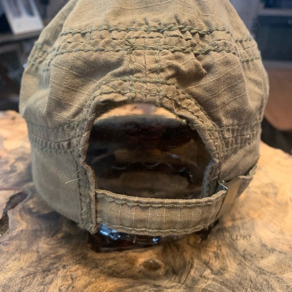 Life is Good Muted Tan 100% Cotton Distressed Military Style Cap Hat - Picture 5 of 9